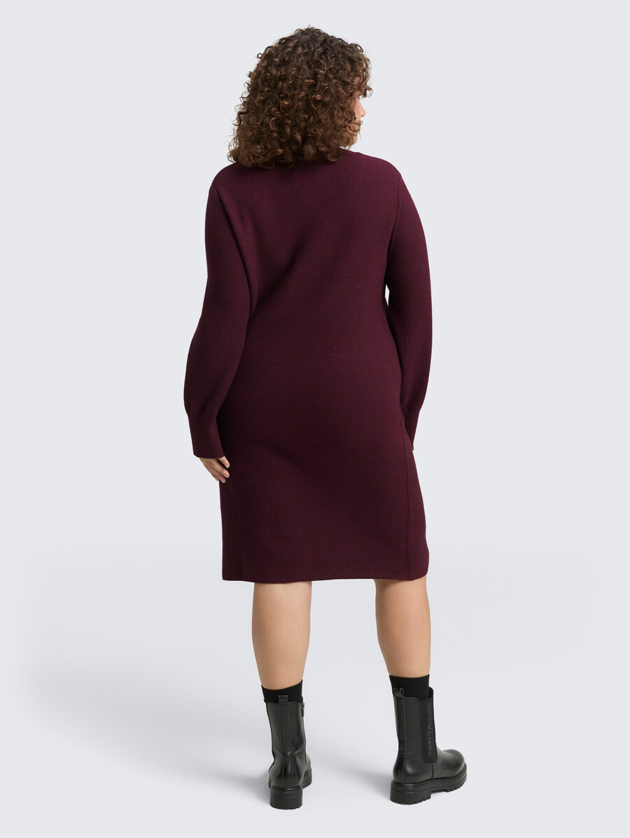 plus size – strickkleid mit stehkragen