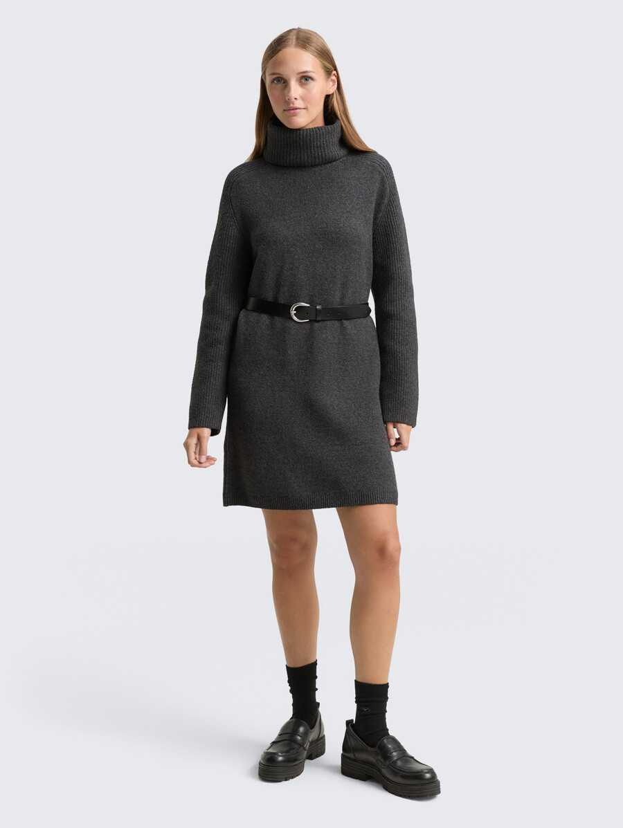 minikleid mit rollkragen