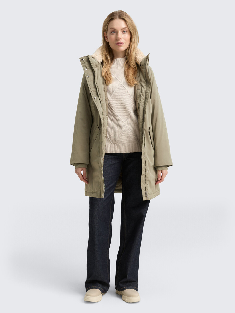 winterparka mit kapuze