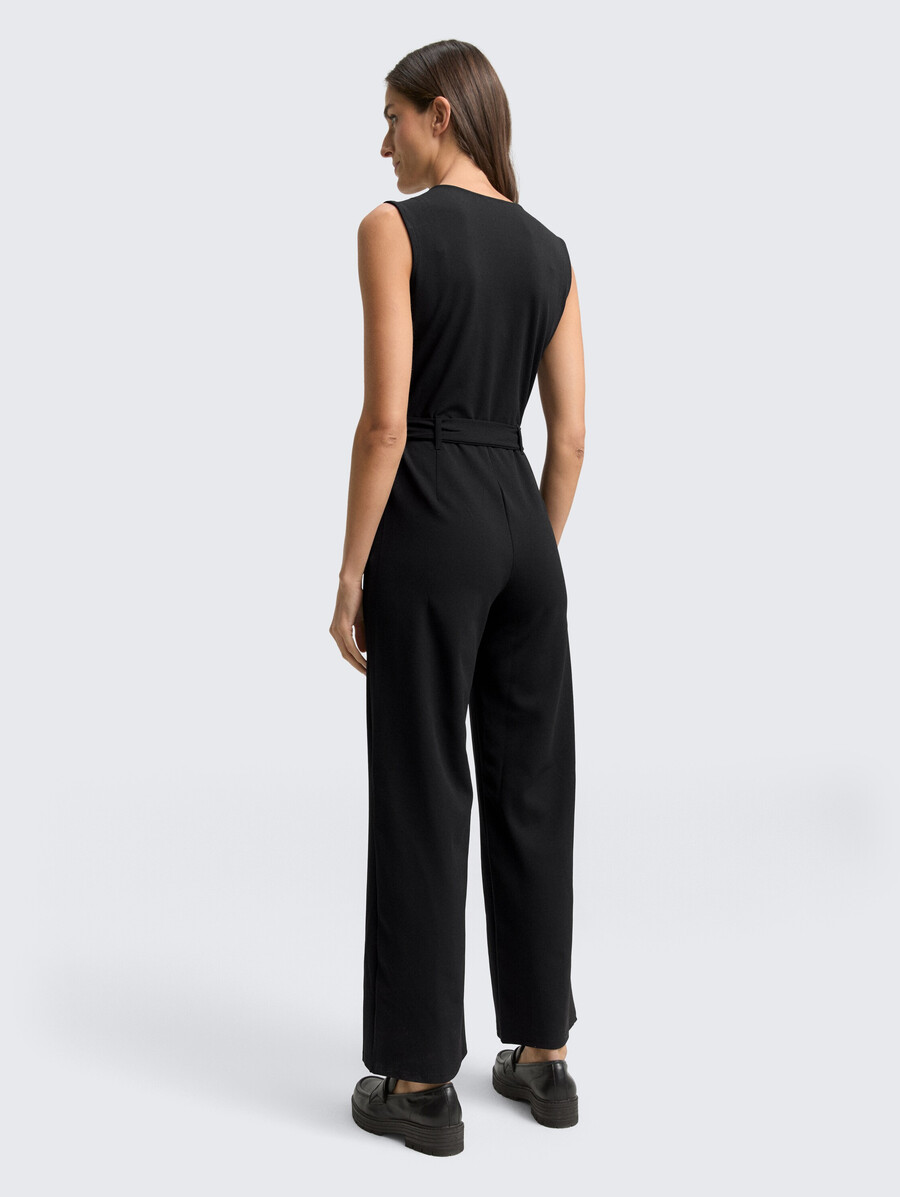 jumpsuit mit bindegürtel