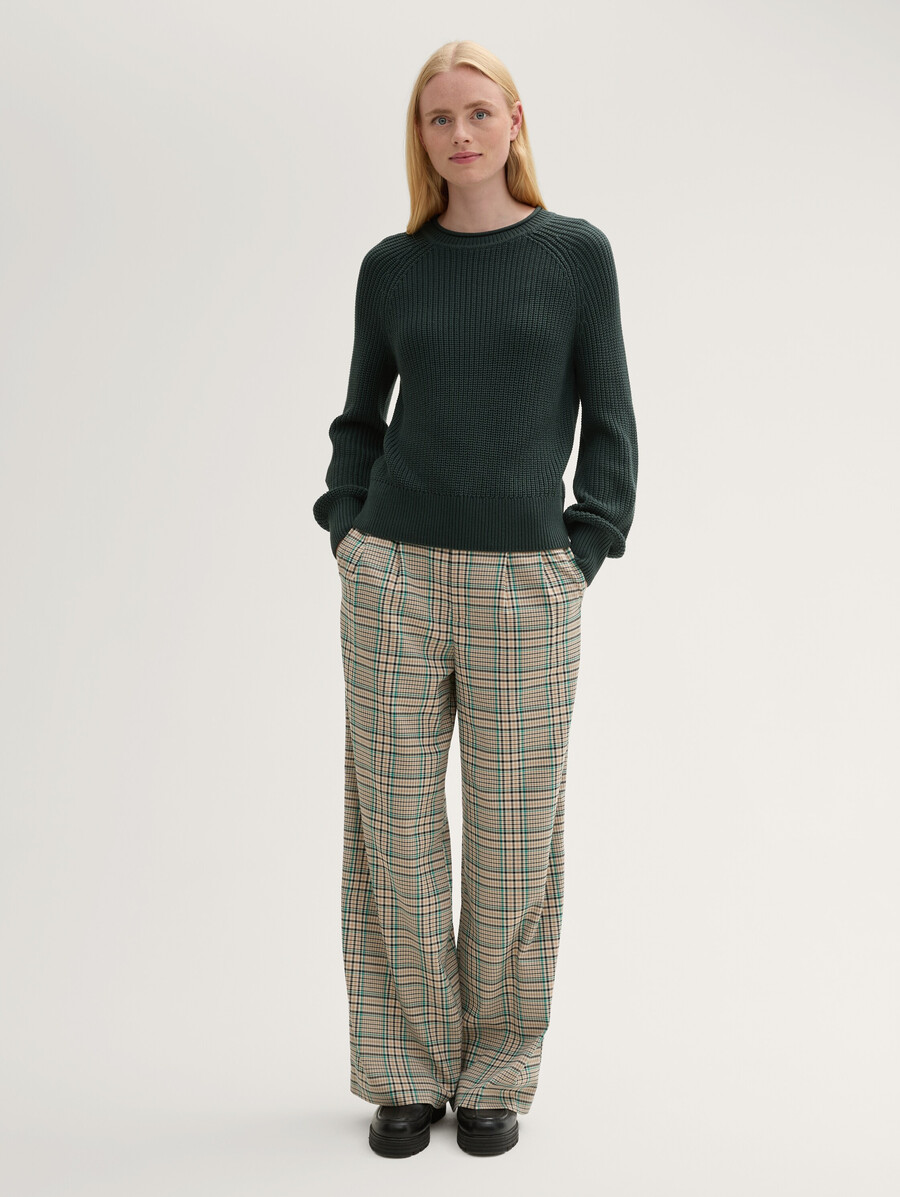 strickpullover mit leicht ballonförmigen Ärmeln