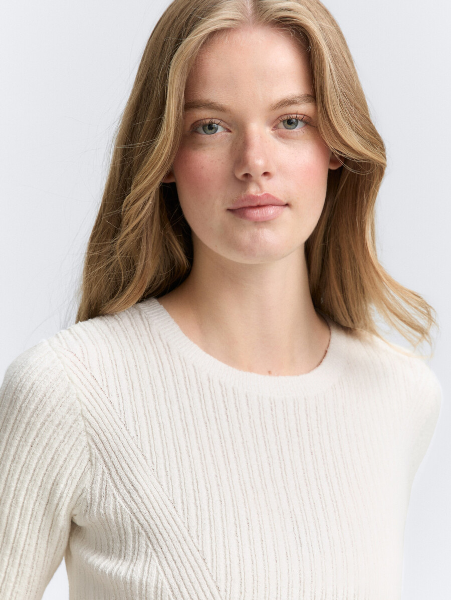 strickpullover mit rippenstruktur