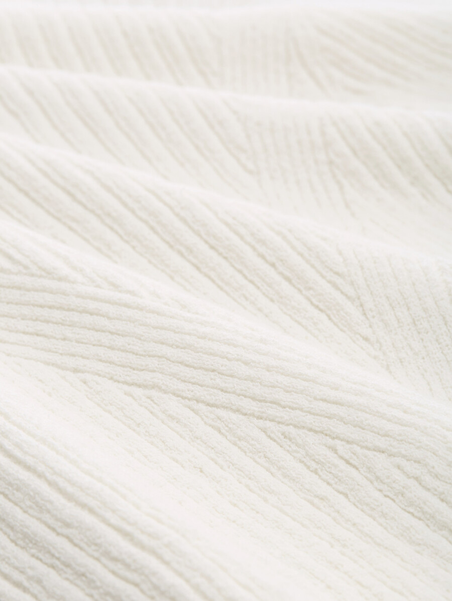 strickpullover mit rippenstruktur