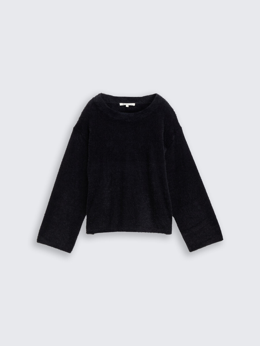 gestrickter pullover aus federgarn