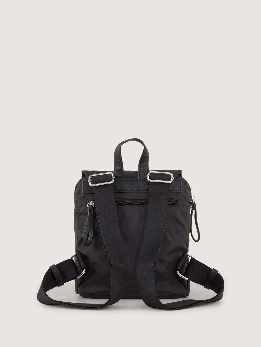 ttsansa m city-rucksack mit klappe