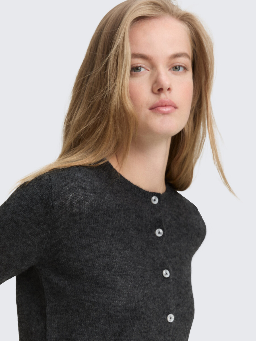 strickjacke mit rundhalsausschnitt