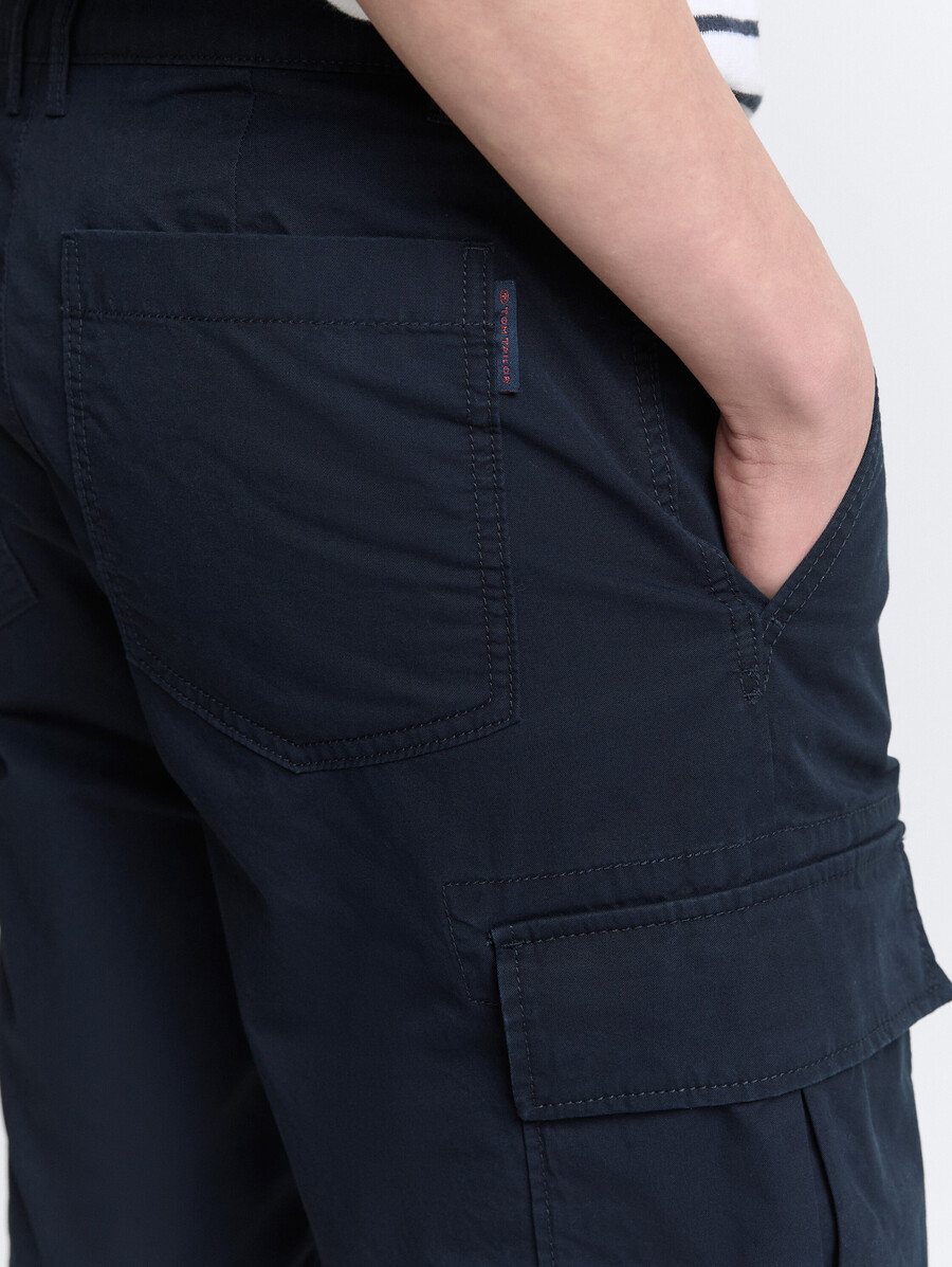 normale cargo-shorts aus baumwolle