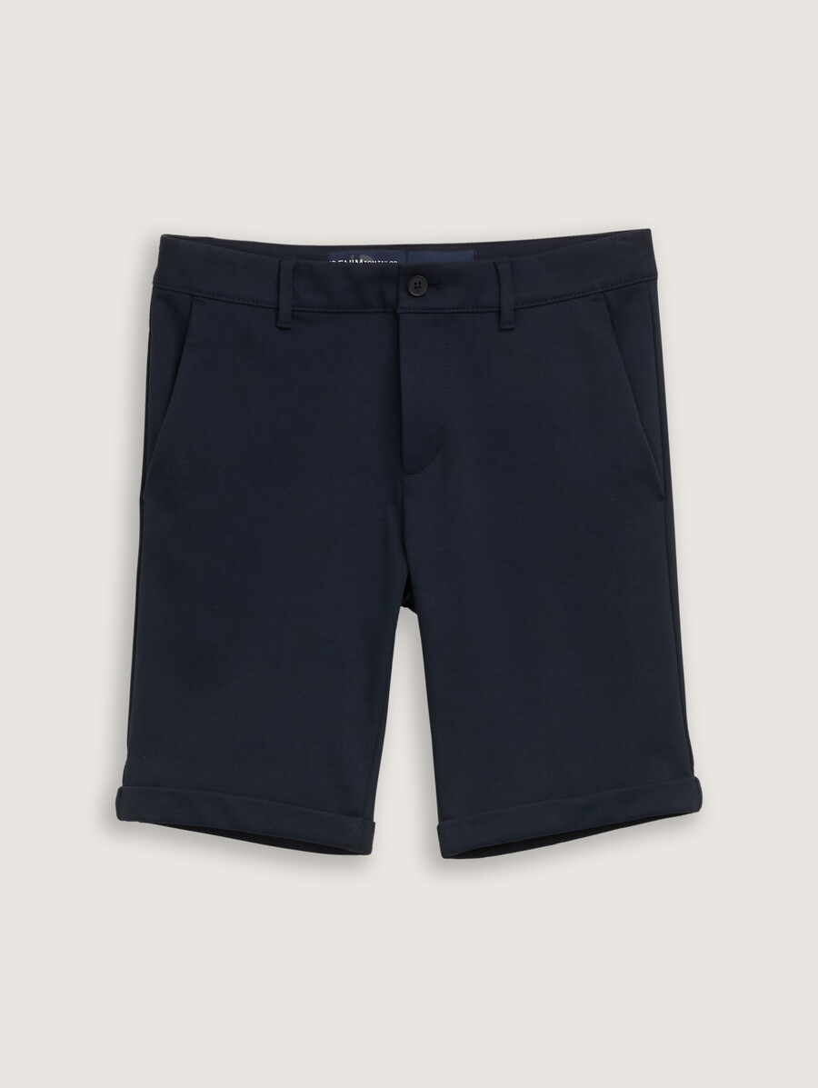 schmal geschnittene chino-shorts aus piqué