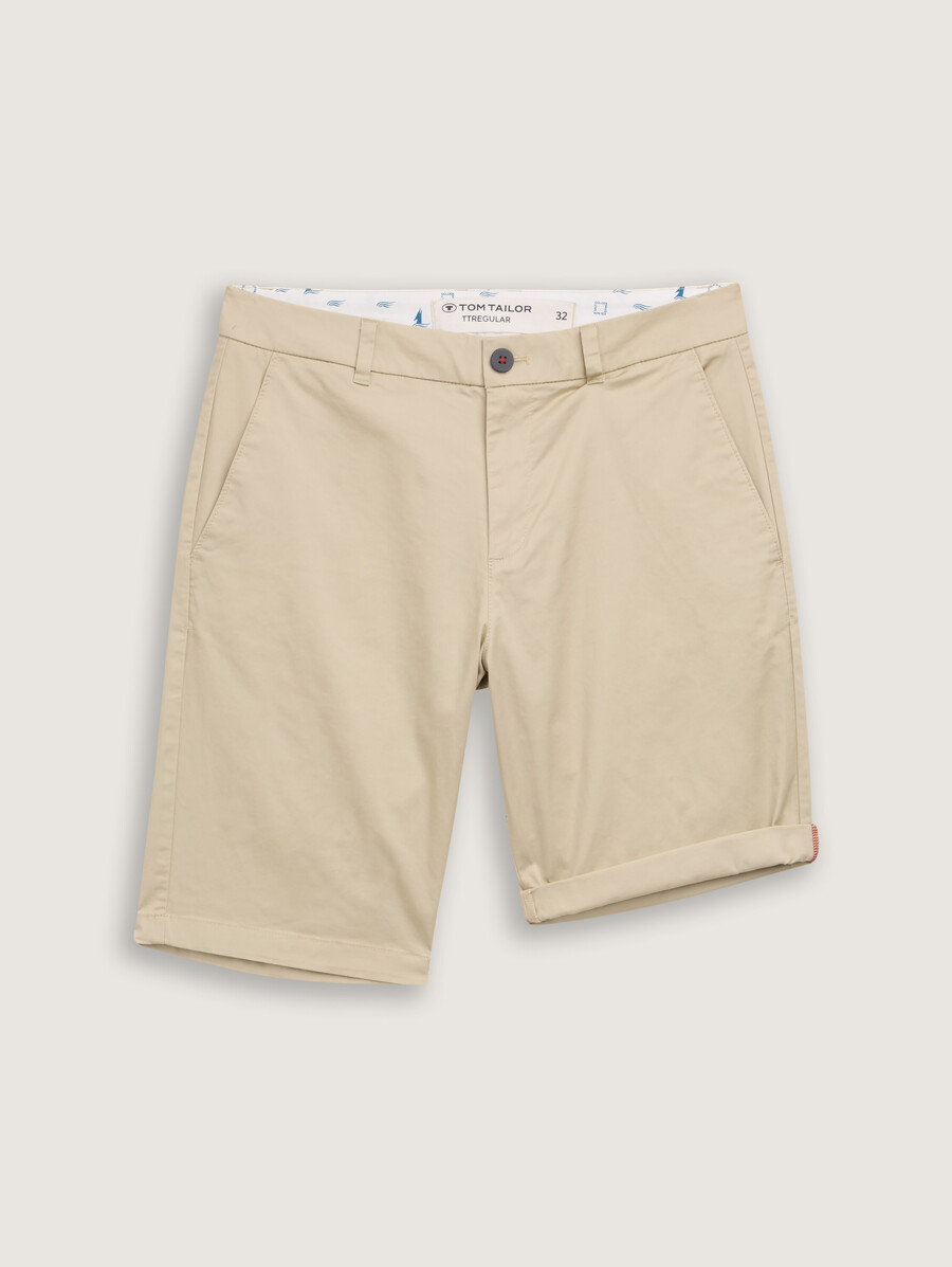 leichte chino-shorts in regulärer größe