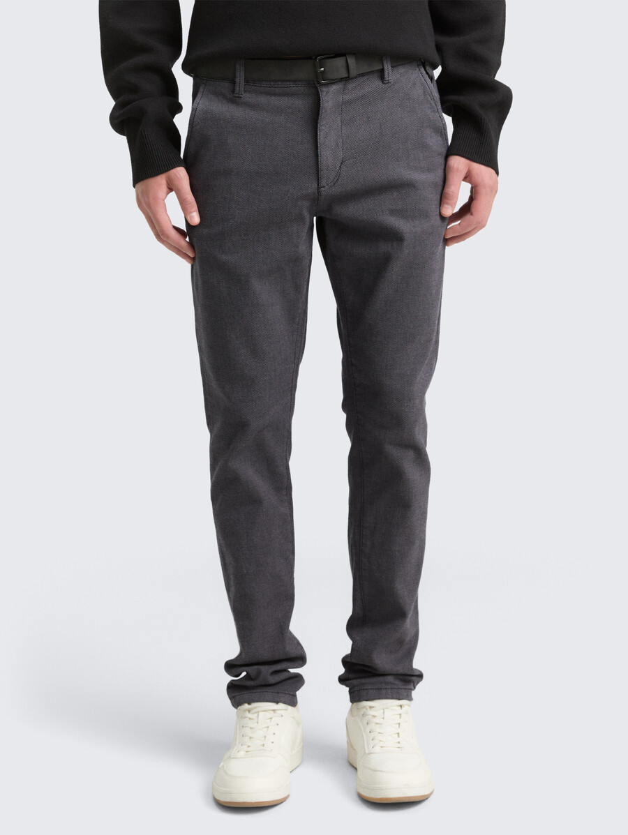 chino-hose mit geradem schnitt und gürtel
