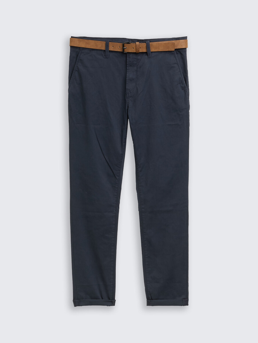 schmal geschnittene chino-hose mit gürtel