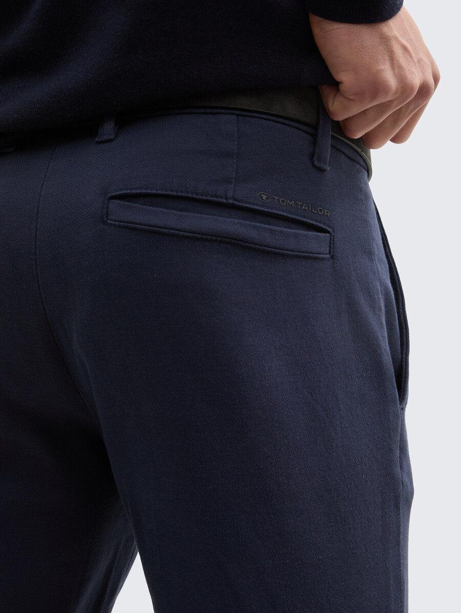 tttravis slim chino-hose mit gürtel