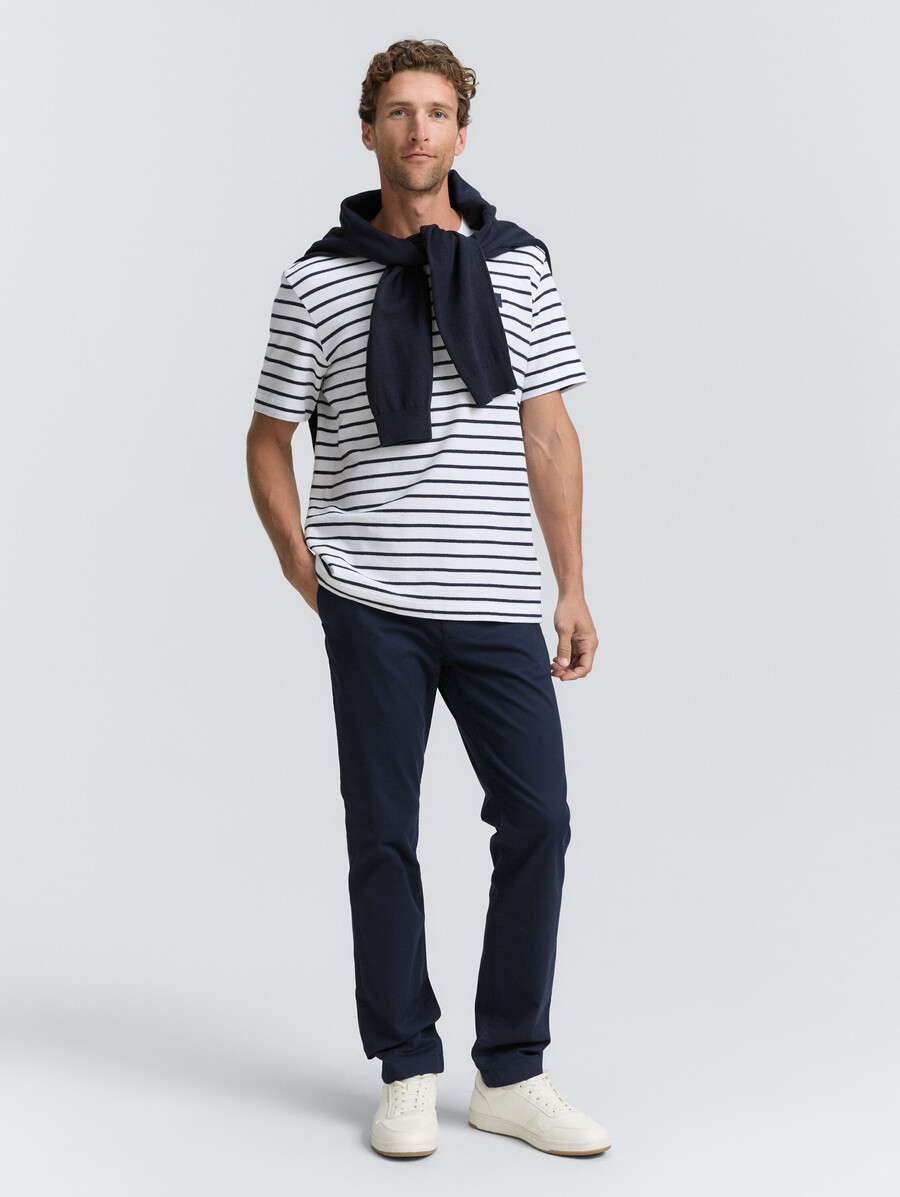 chino-hose in regulärer passform
