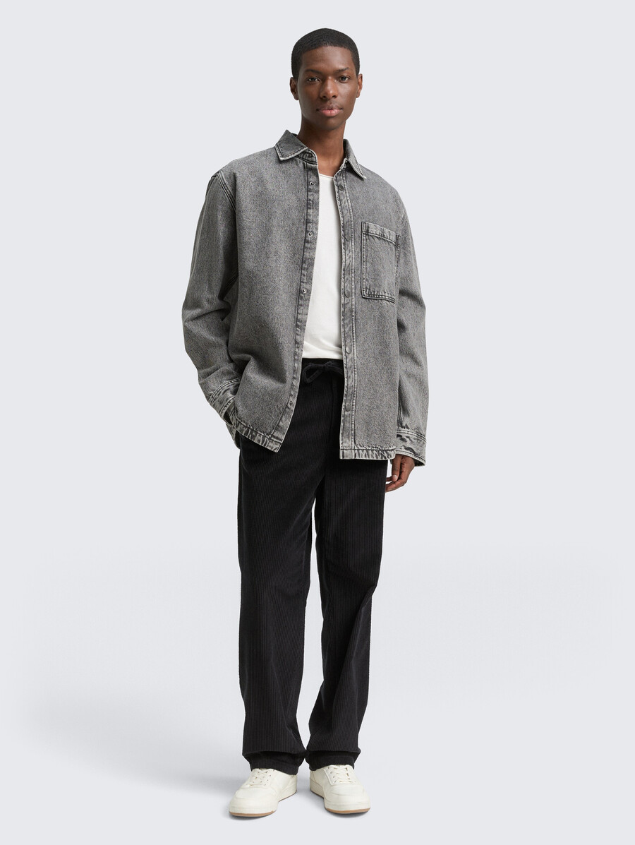 ttrlaxed chino-hose aus cord