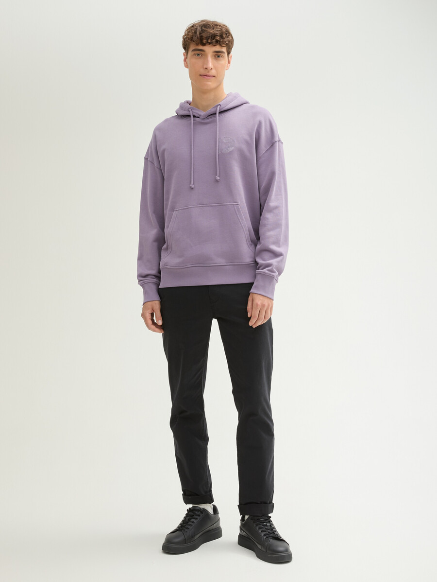 lässiger hoodie mit gesticktem logo