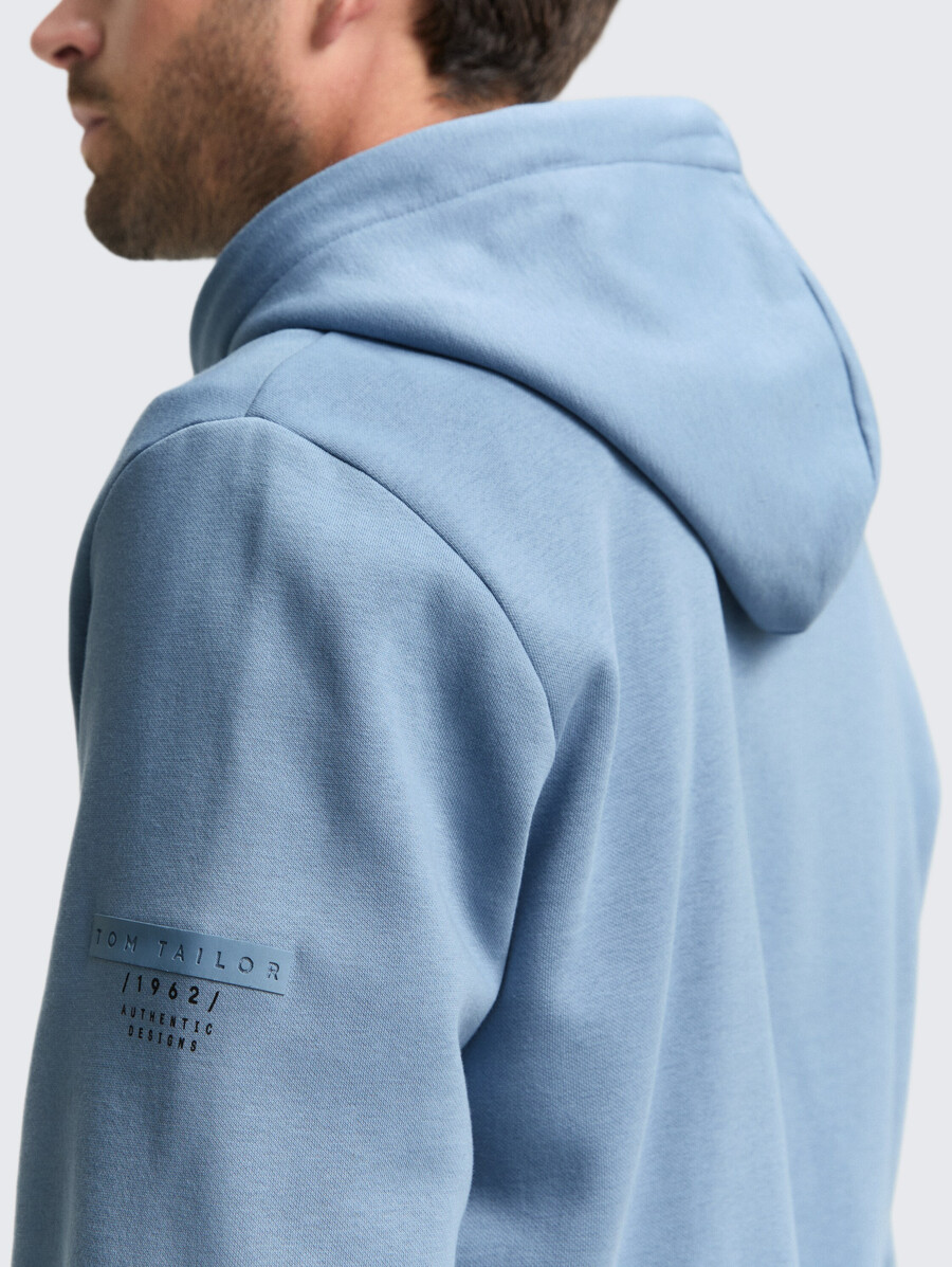 basic hoodie-sweatshirt-jacke