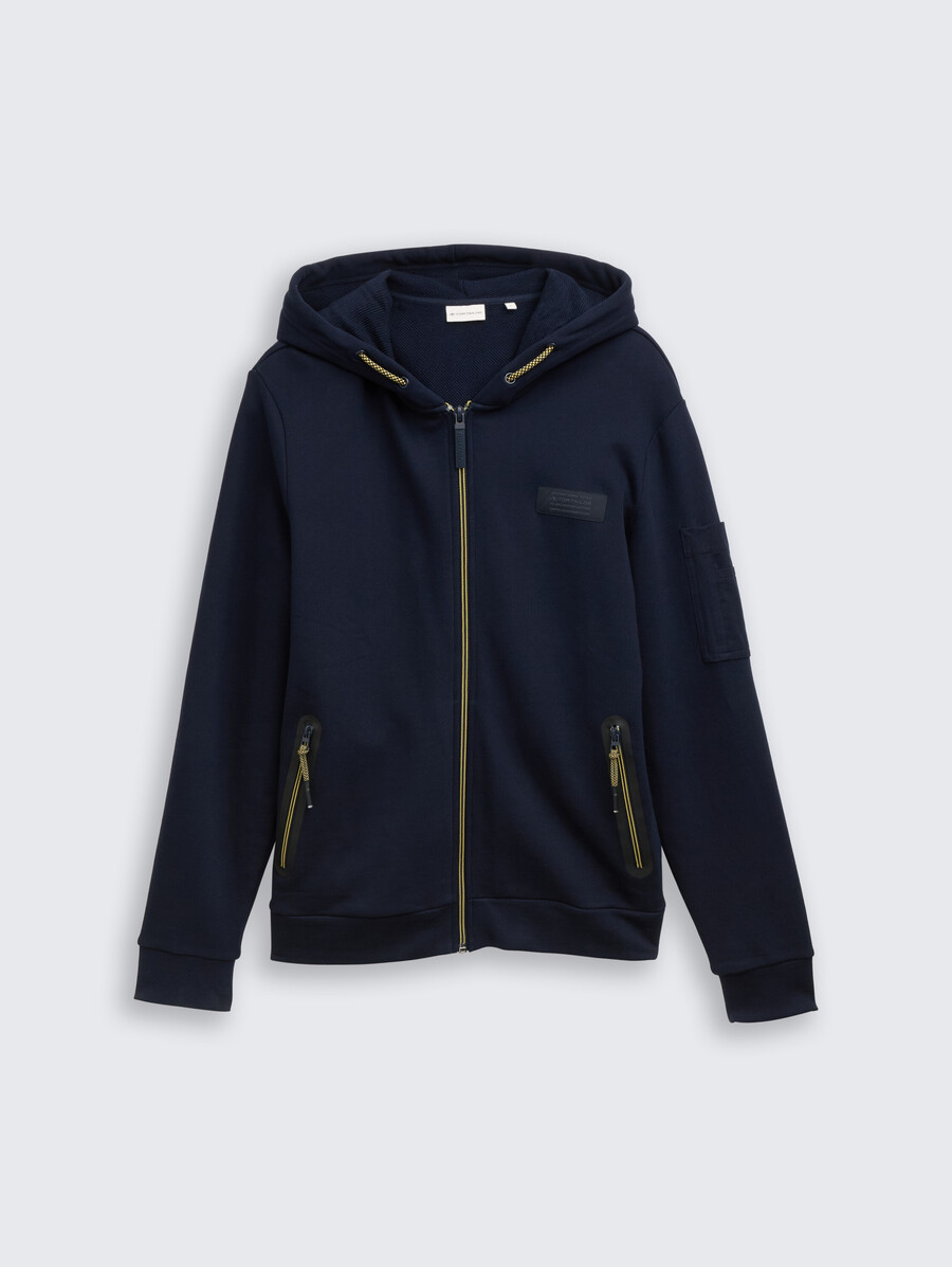 kapuzenjacke mit reißverschlusstaschen