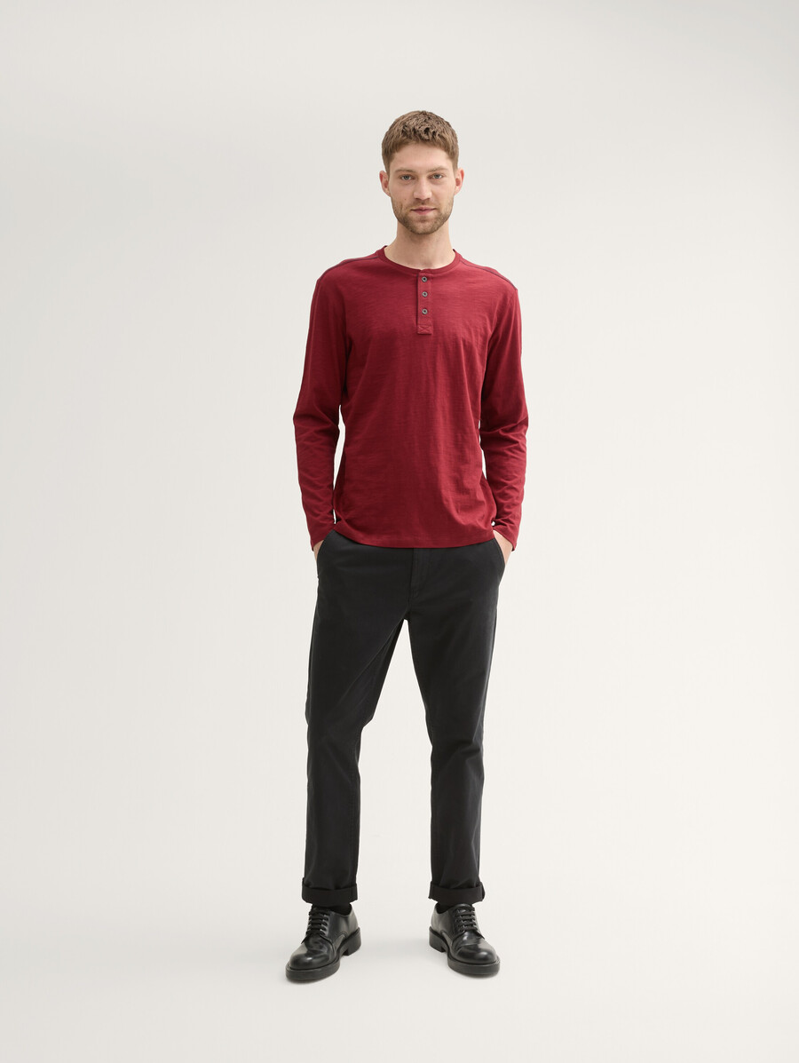 langarmhemd im henley-stil aus baumwolle