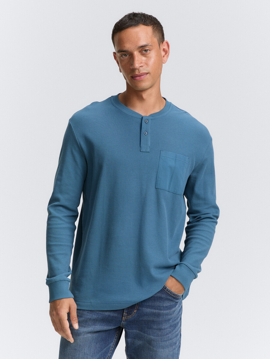 geripptes henley-langarmhemd mit brusttasche