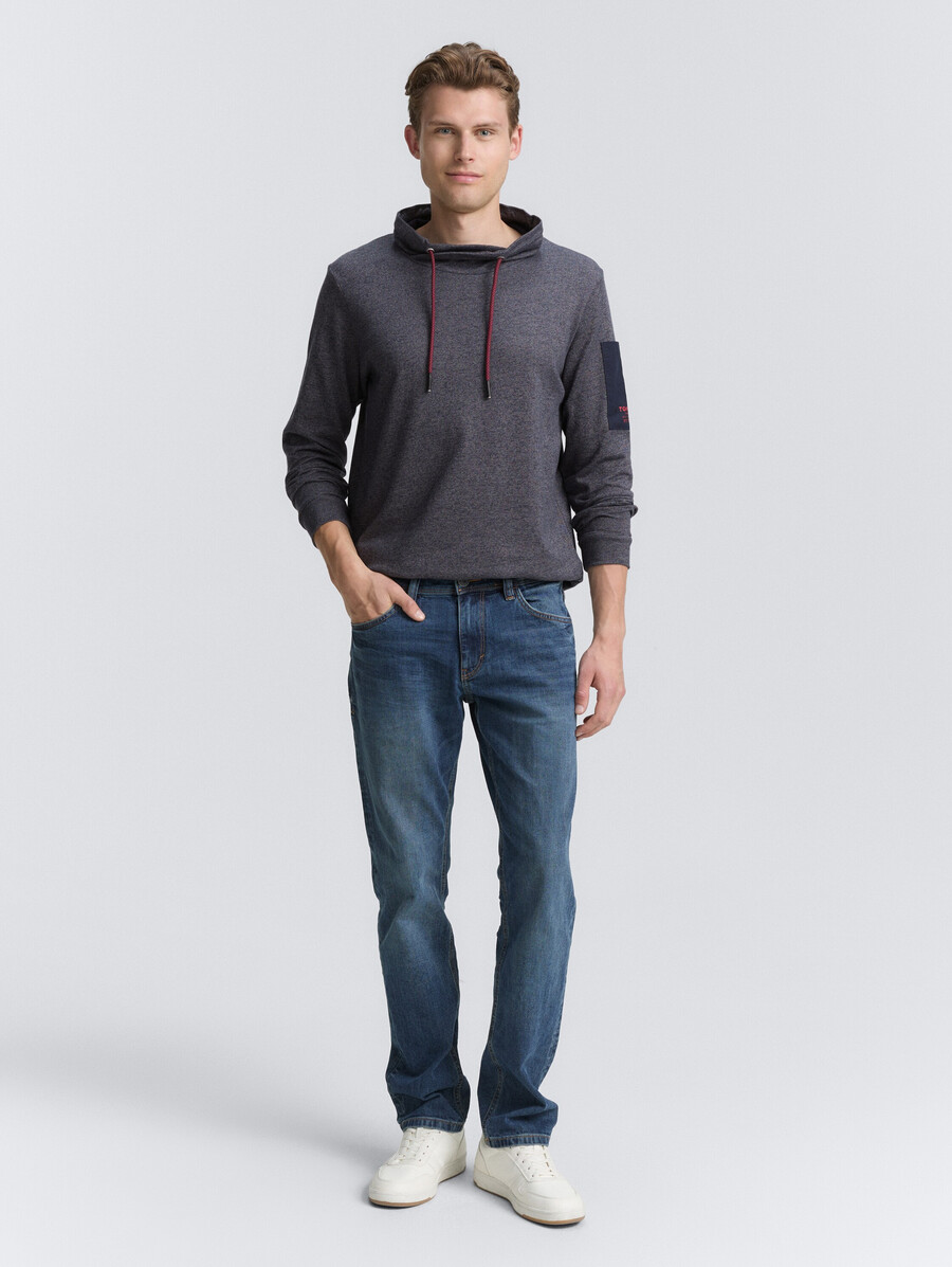 langarmshirt aus baumwolle mit schlauchschal
