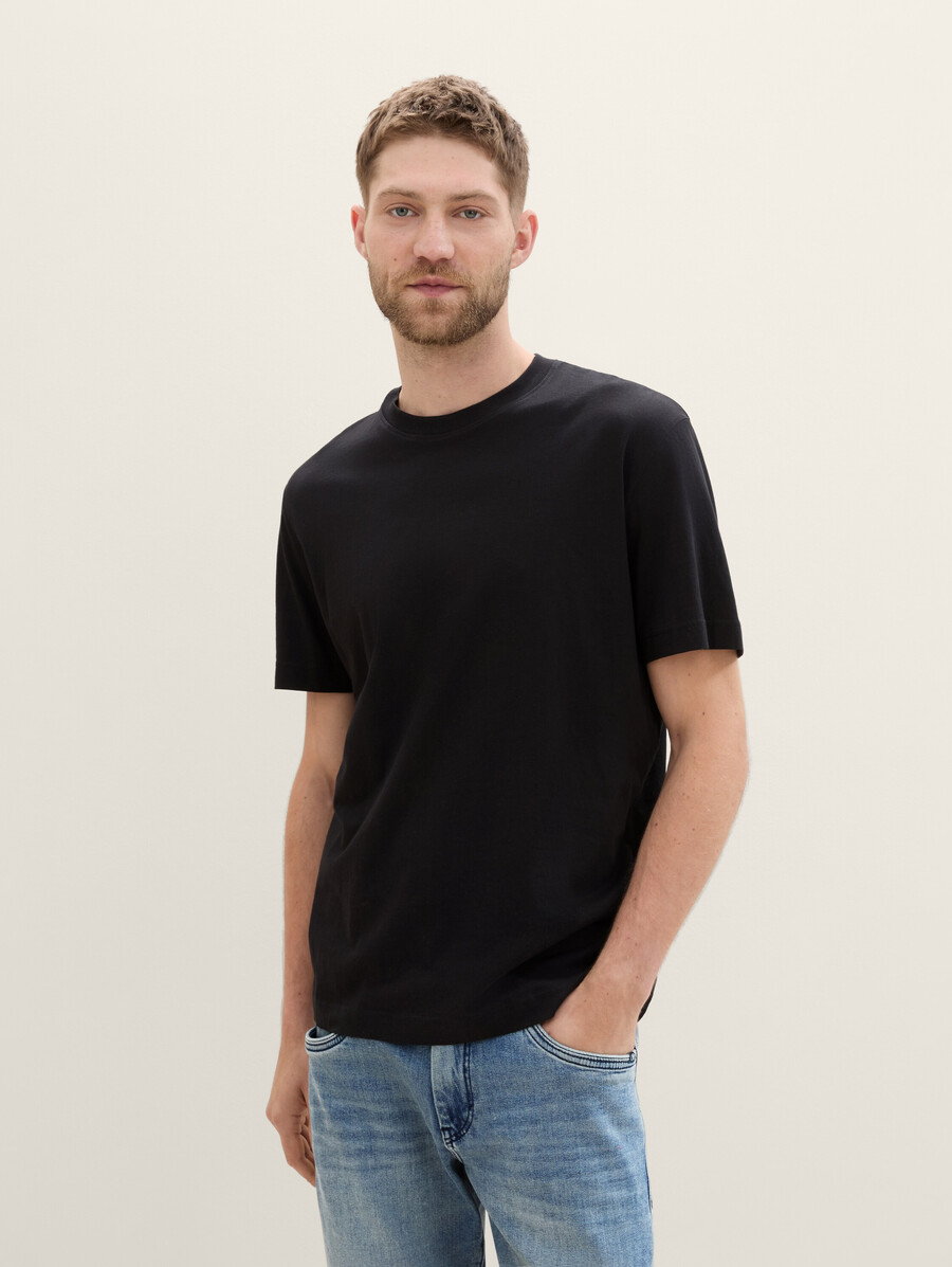 basic-t-shirts im 3er-pack