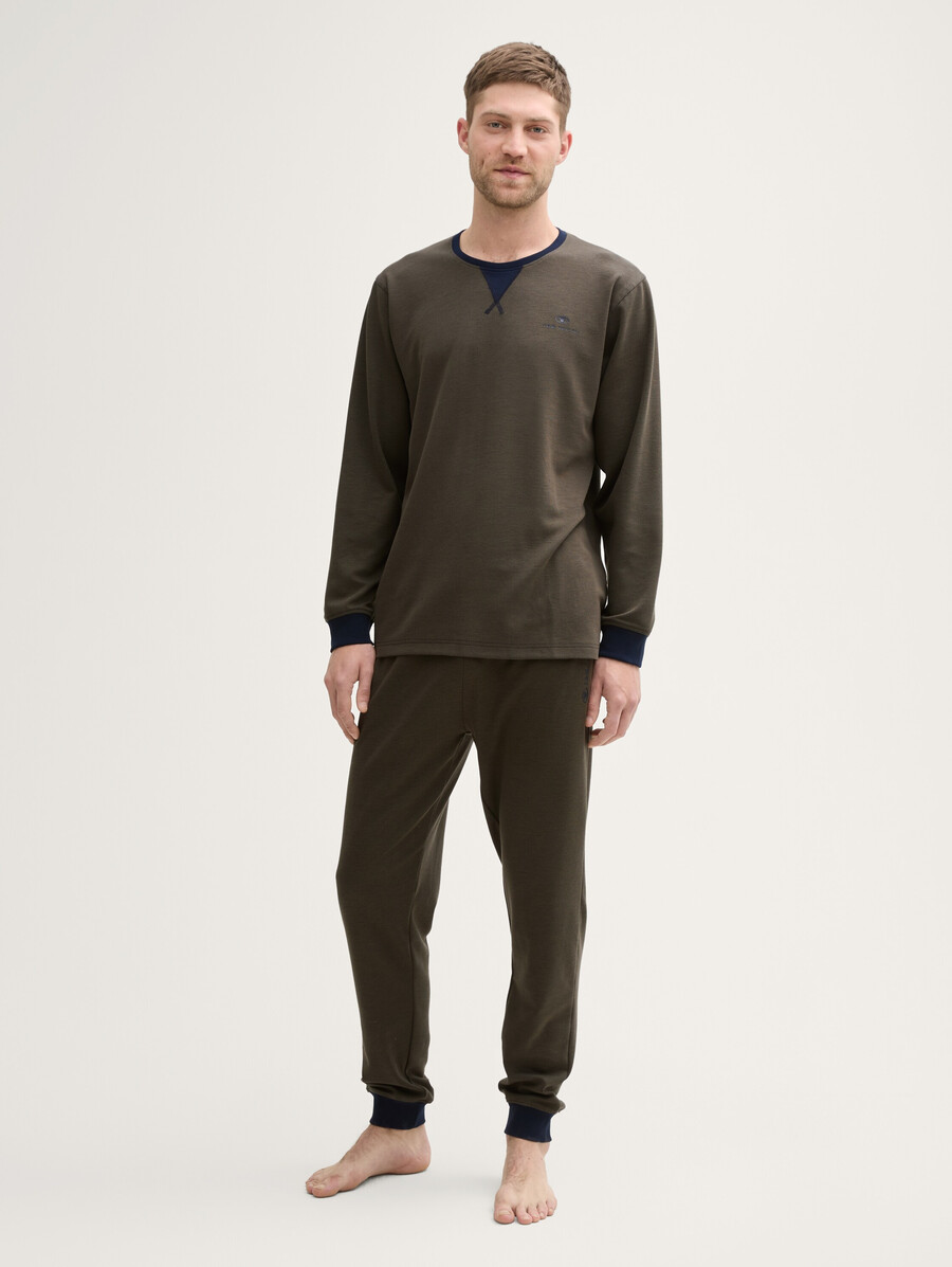 pyjama-set mit logodruck und kordelzug