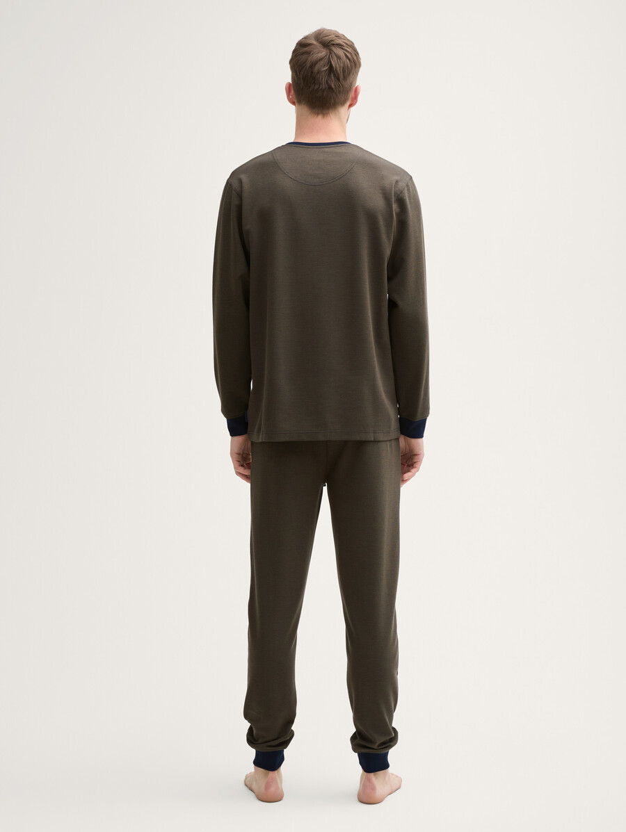 pyjama-set mit logodruck und kordelzug