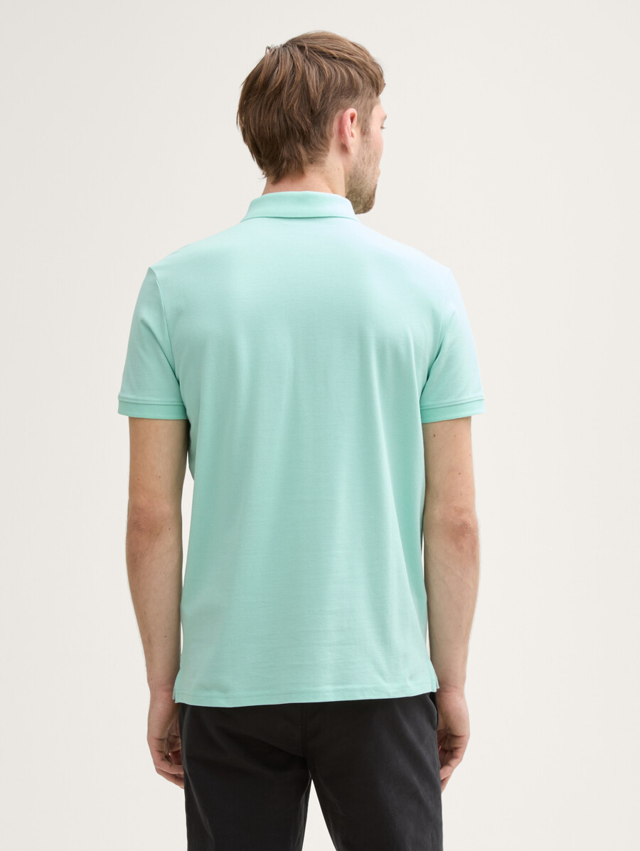 piqué-poloshirt mit gesticktem logo