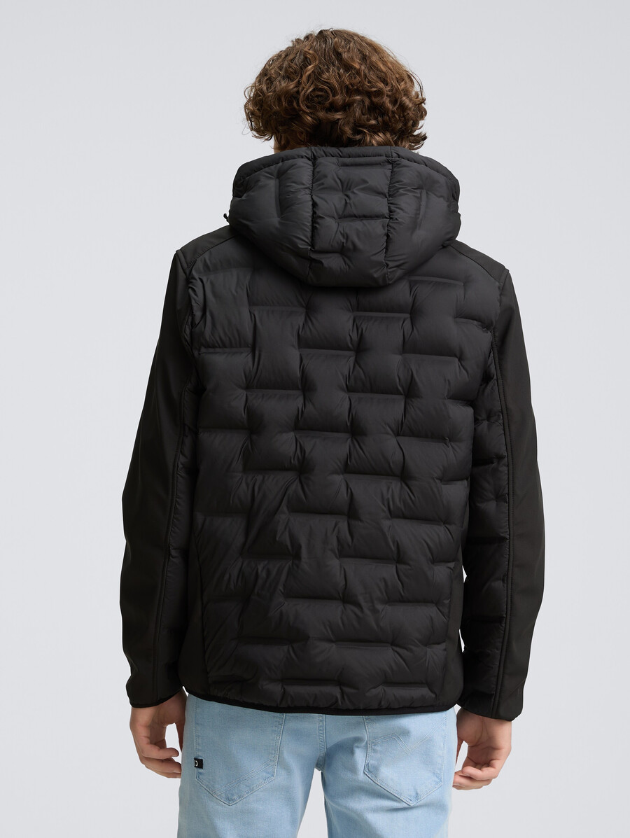 hybrid-steppjacke mit kapuze