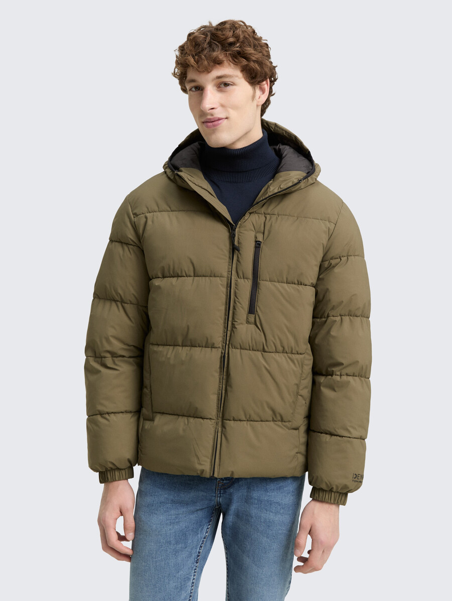 leichte steppjacke mit kapuze