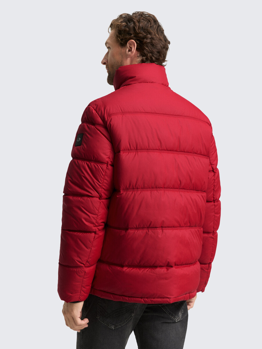 steppjacke aus wasserabweisendem material