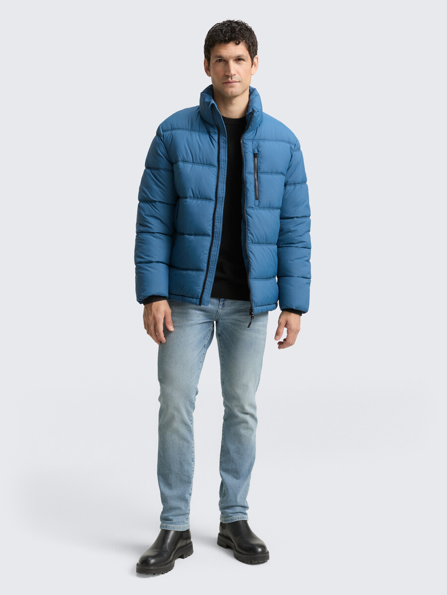 steppjacke aus wasserabweisendem material
