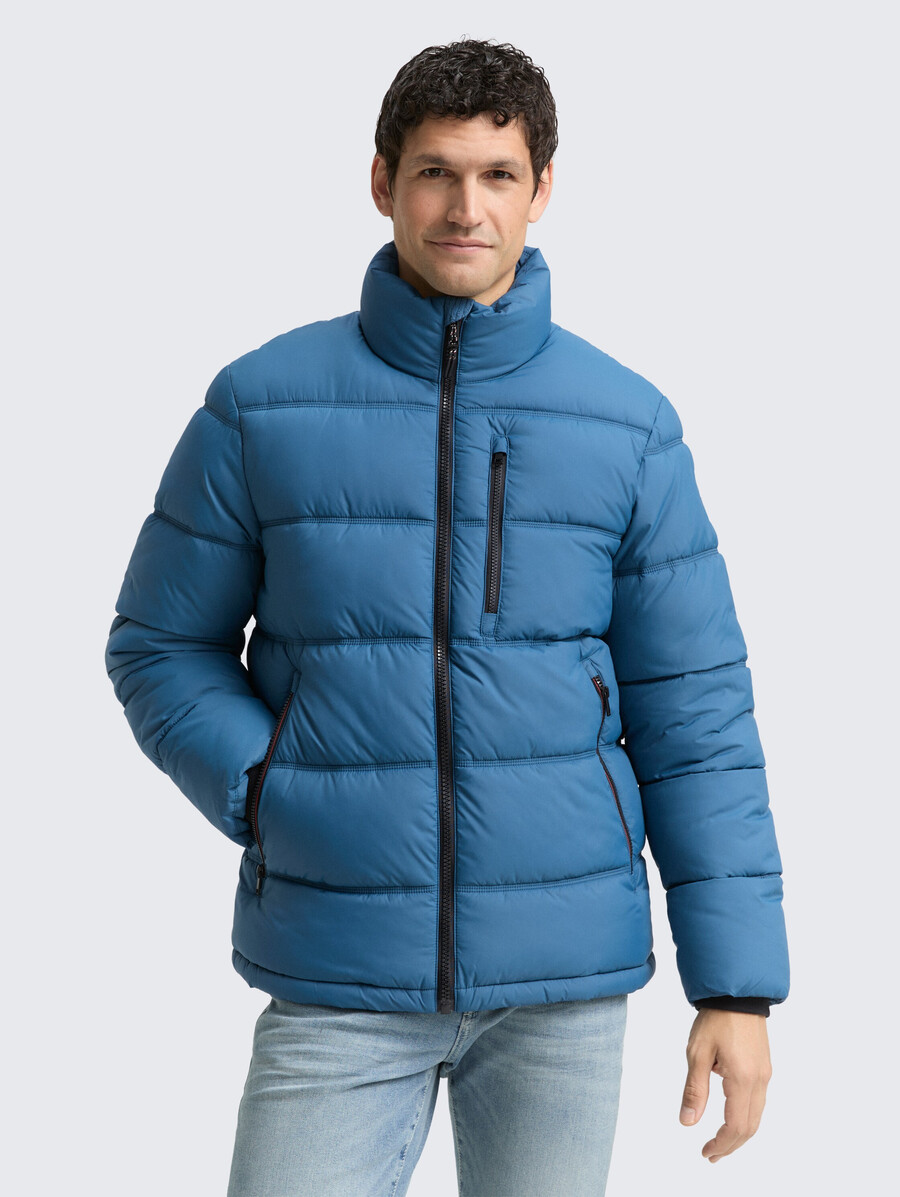 steppjacke aus wasserabweisendem material