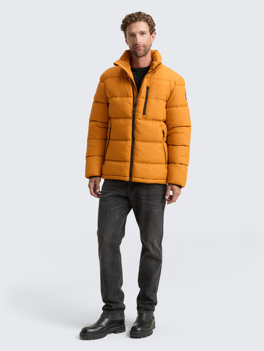 steppjacke aus wasserabweisendem material