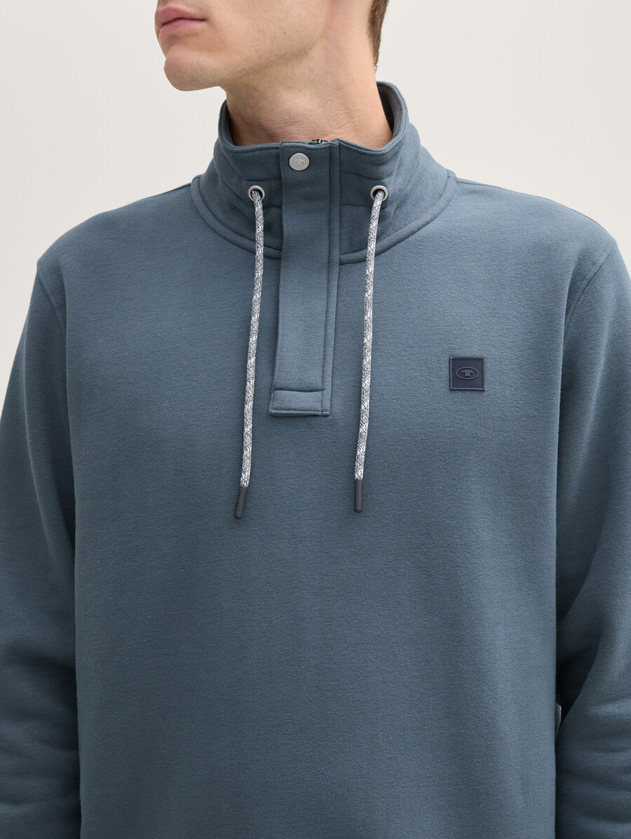 troyer sweatshirt mit logo-aufnäher
