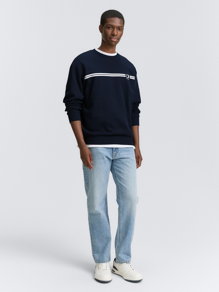 sweatshirt mit rundhalsausschnitt und aufdruck