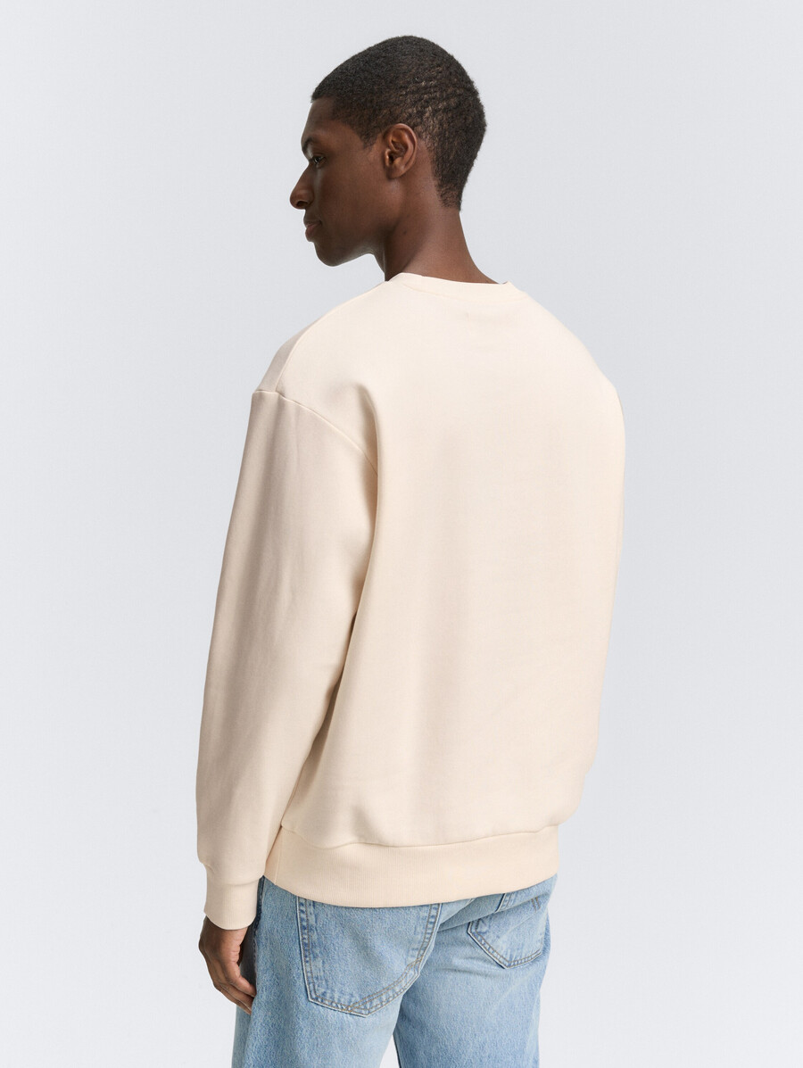 sweatshirt mit rundhalsausschnitt und aufdruck