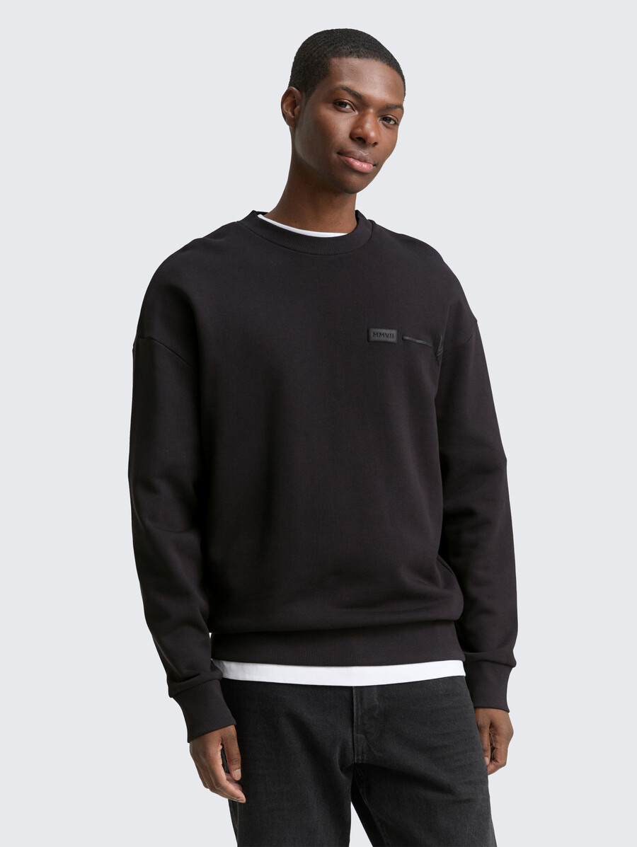 lässig geschnittenes sweatshirt mit rückendruck