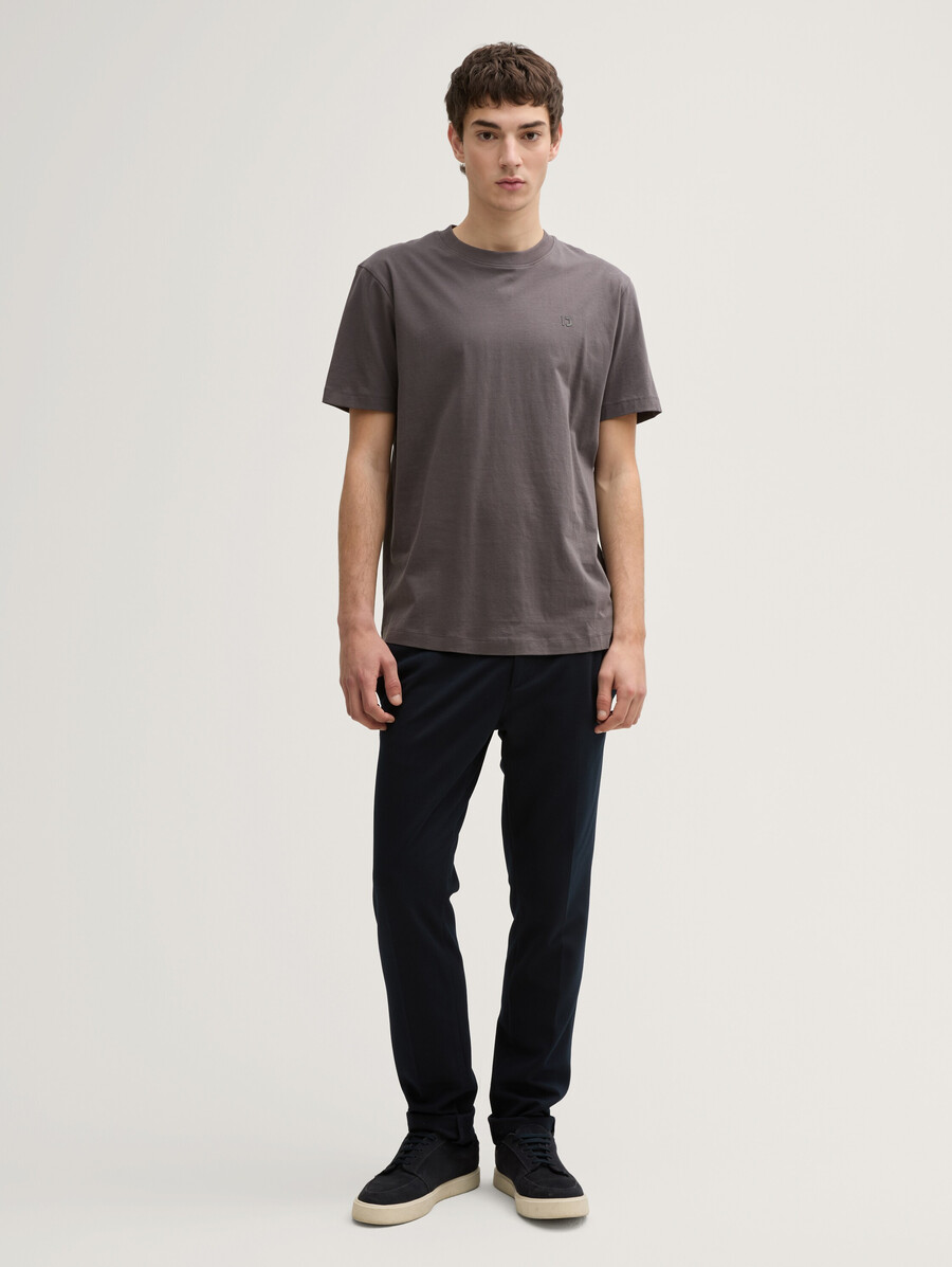 einfaches t-shirt