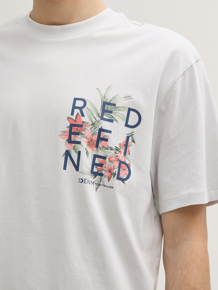lässiges t-shirt mit rückendruck