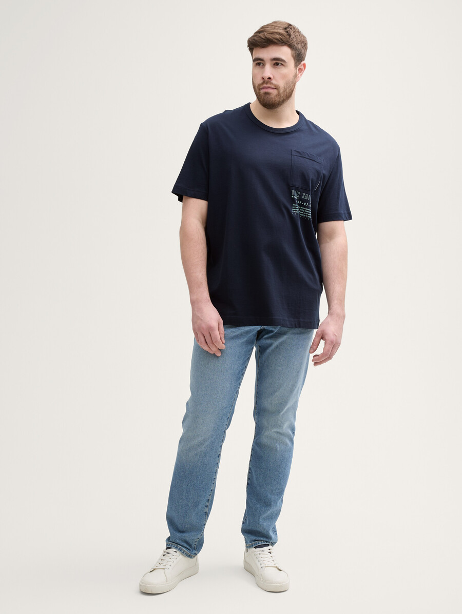plus size – t-shirt mit brusttasche