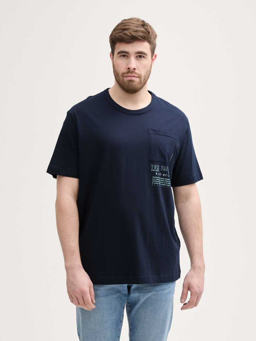 plus size – t-shirt mit brusttasche