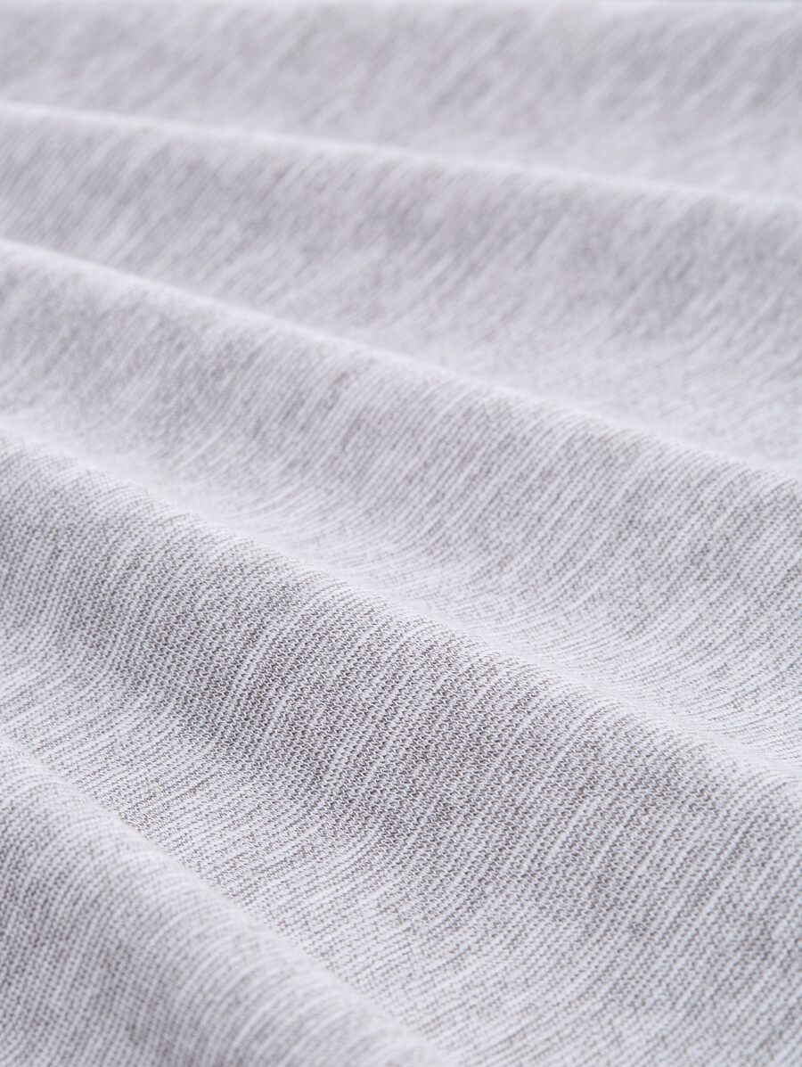 basic-t-shirt im melange-look