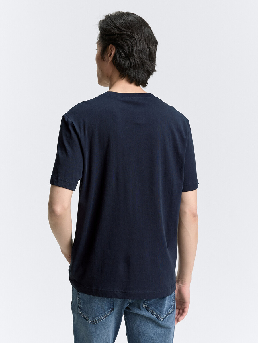 t-shirt mit logodruck