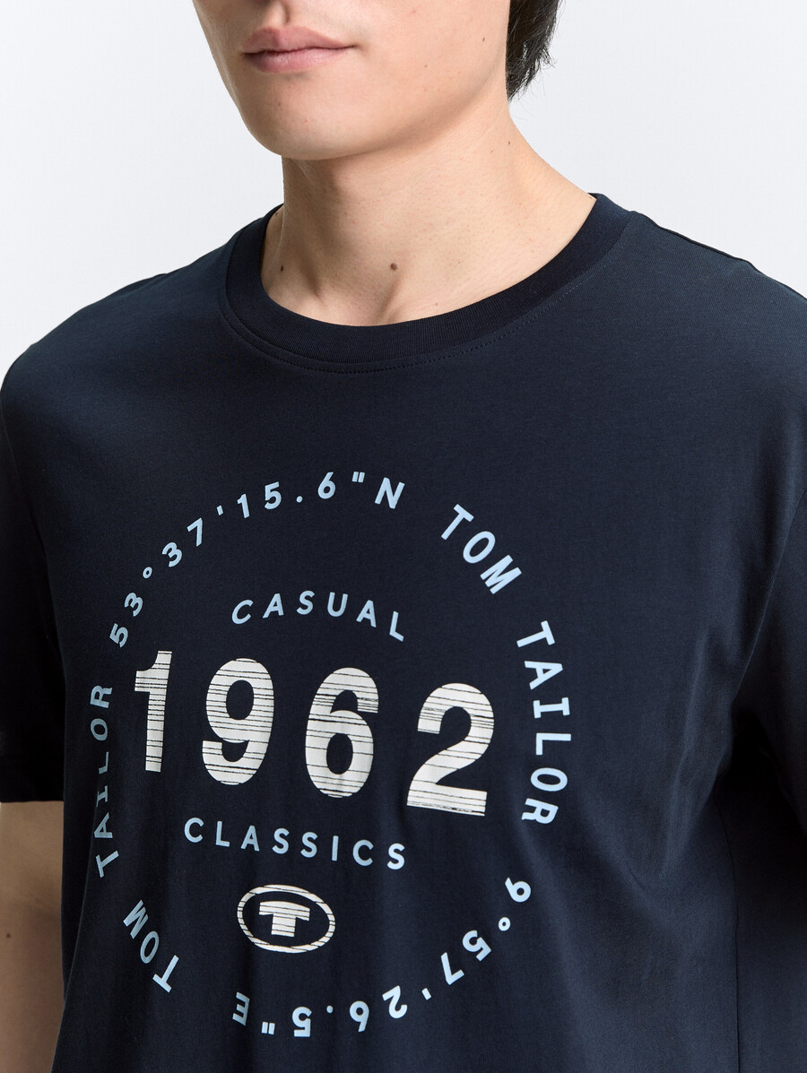 t-shirt mit logodruck