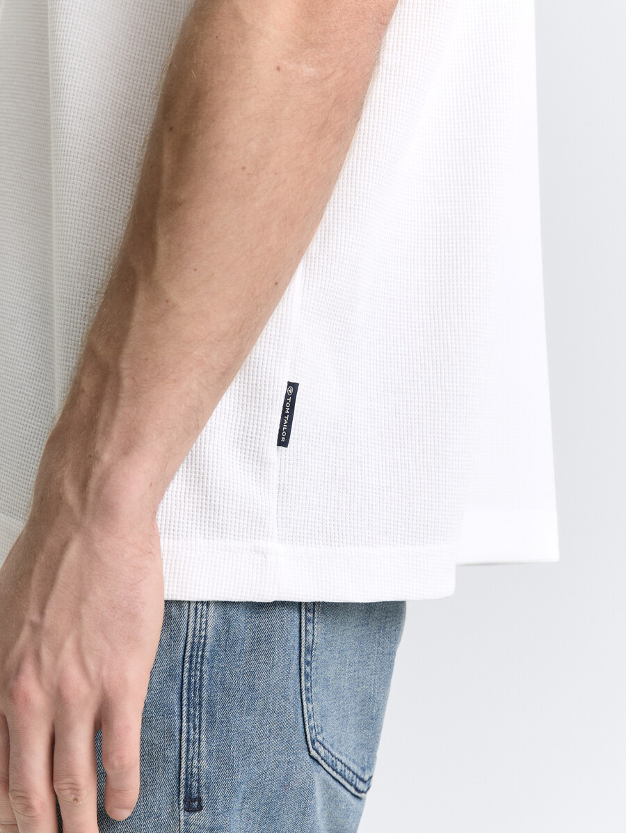einfaches t-shirt mit struktur