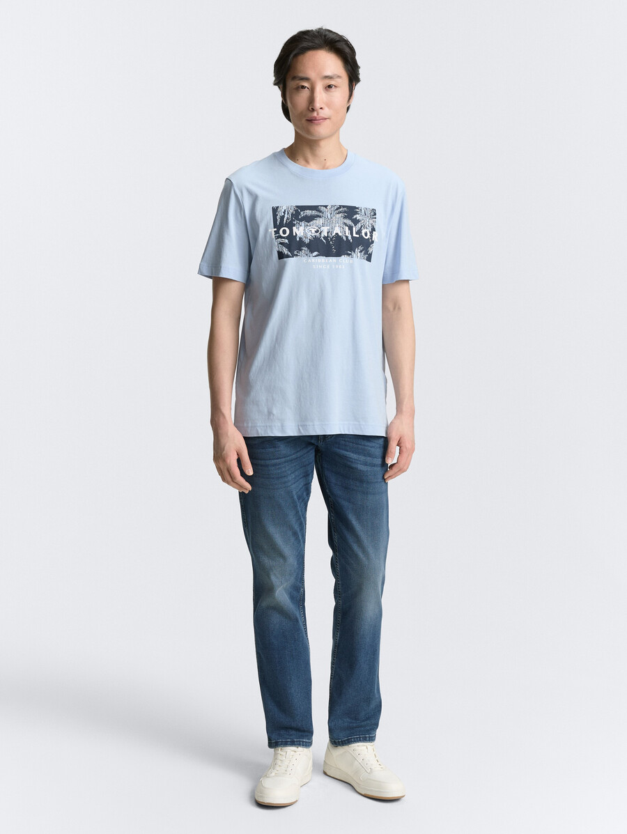 t-shirt mit aufdruck