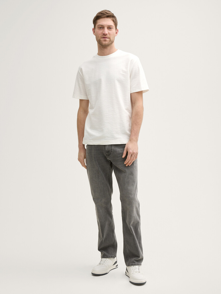 einfaches t-shirt mit struktur