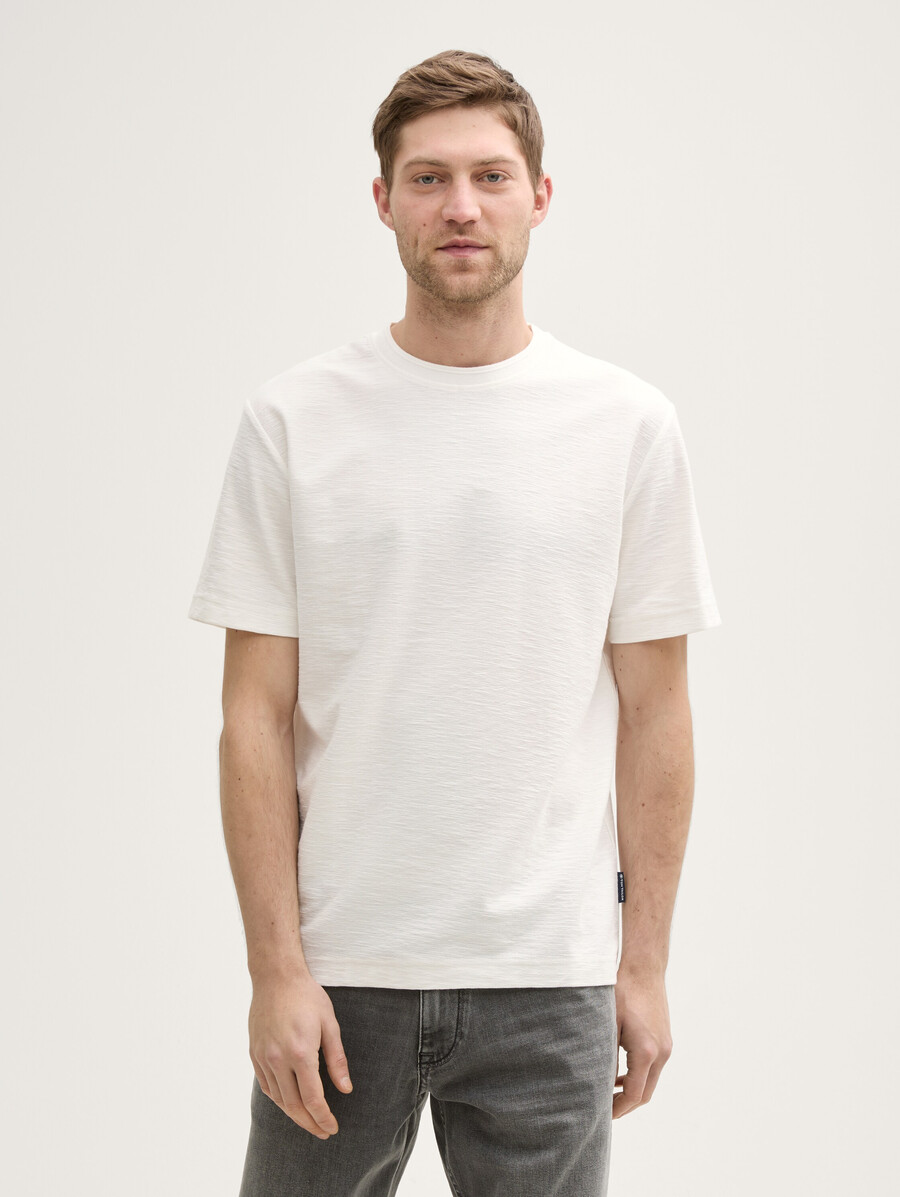 einfaches t-shirt mit struktur