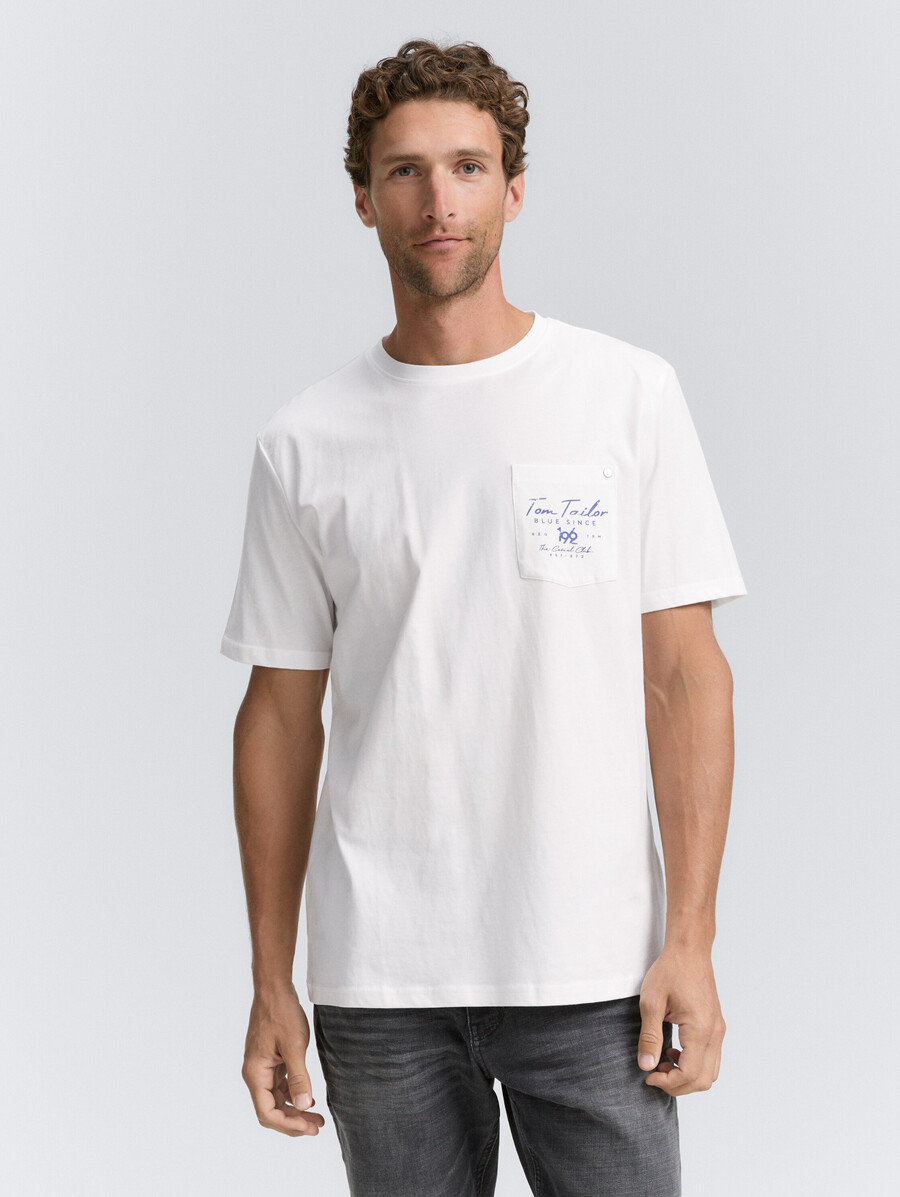 t-shirt mit brusttasche